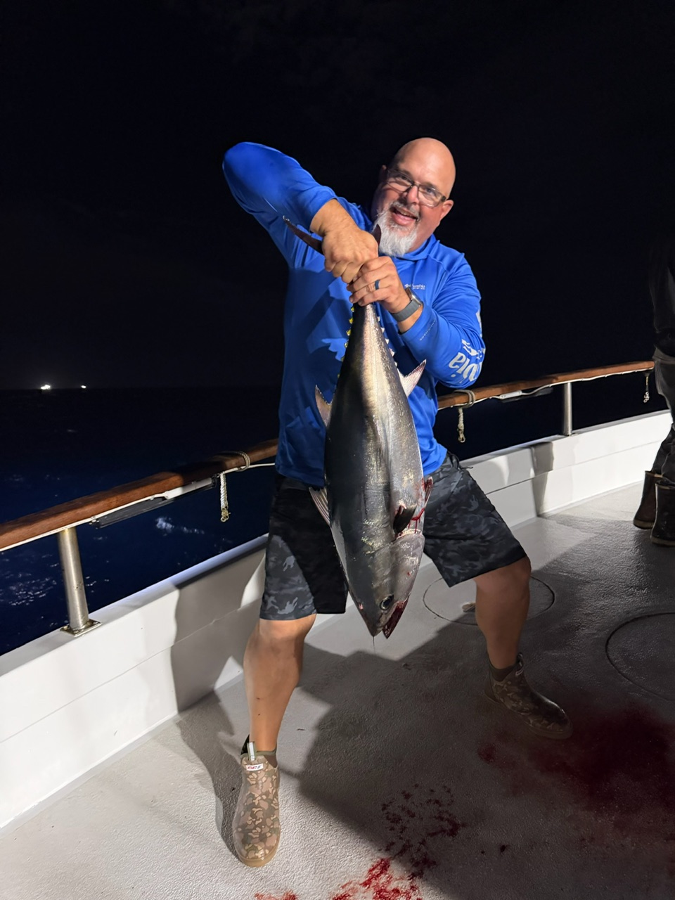 Searcher Angler Night Bluefin Fishing
