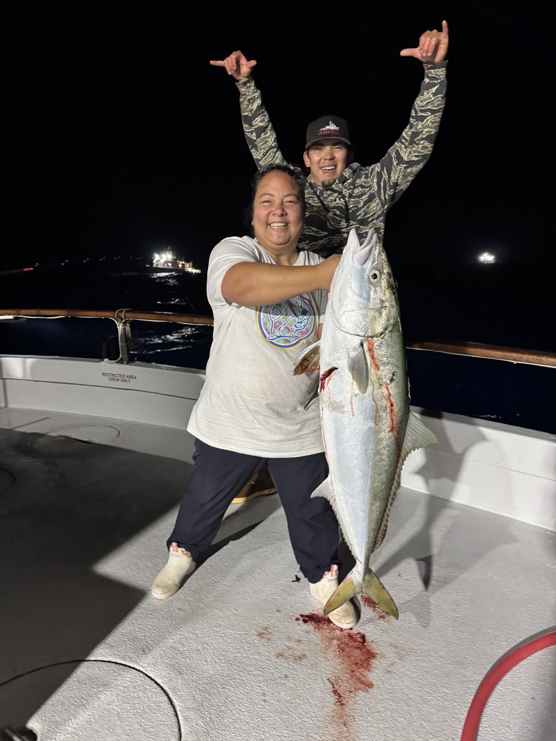 Searcher Lady Angler Night Yellowtail Chelsea